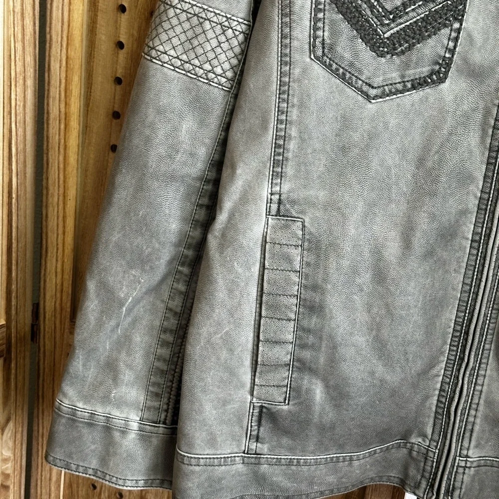 BKE Men’s Gray Moto Bomber Jacket Leather Look Embroidered Size L